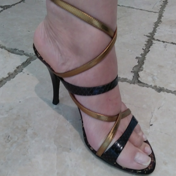 Louis Vuitton strappy heels size 36 - Picture 4 of 8